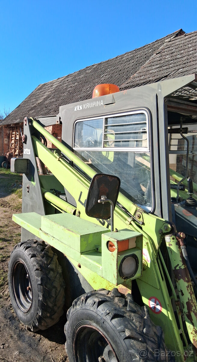 Locust 750 - 3