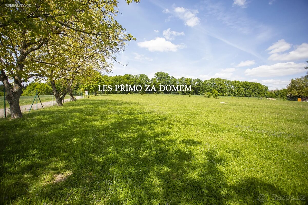 Stavební pozemek 1 400 m² na krásném místě u lesa - 3