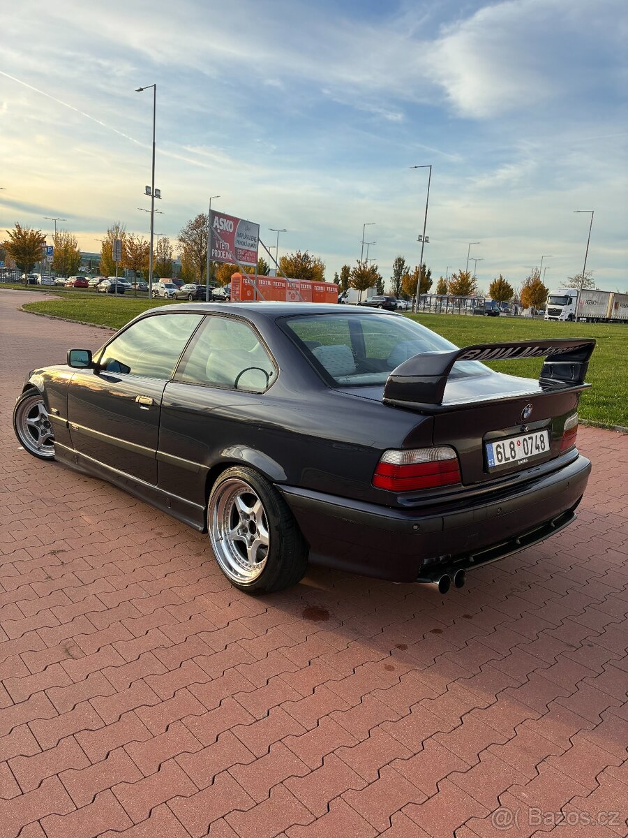 e36 coupe - 3