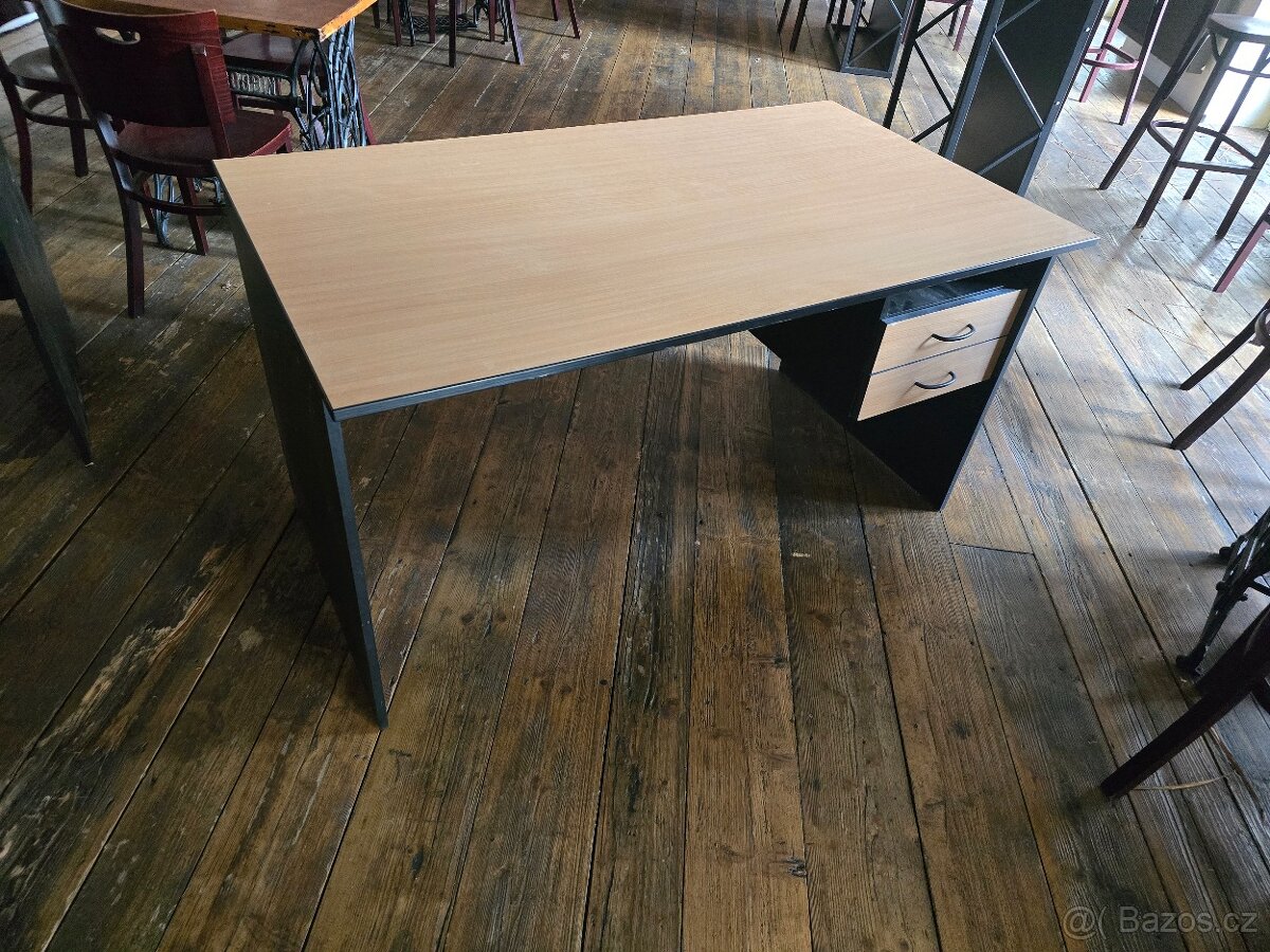 Kancelářský nábytek - 3