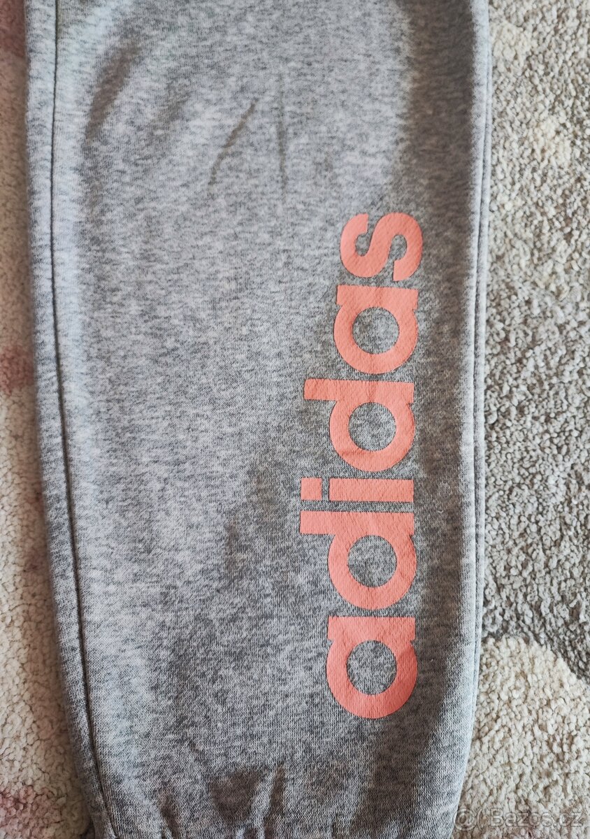 Dívčí tepláky zn. Adidas - 3