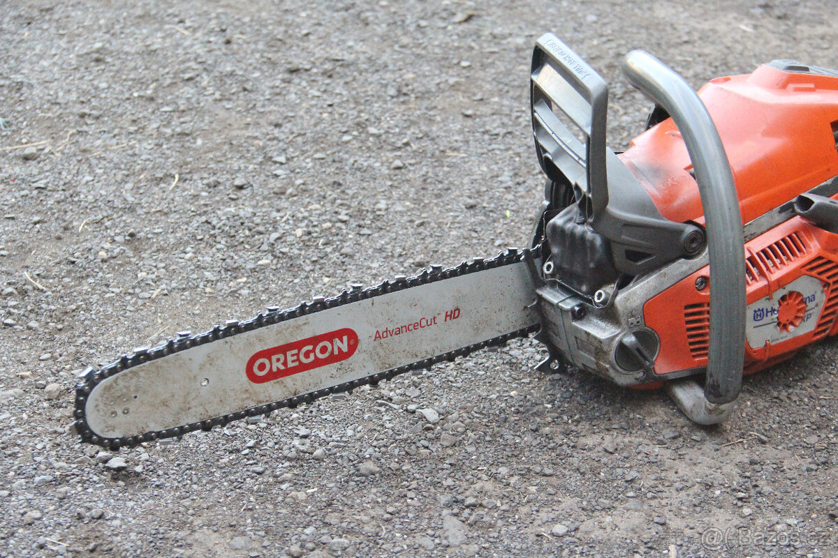 Profesionální motorová pila Husqvarna 550 XP - 3