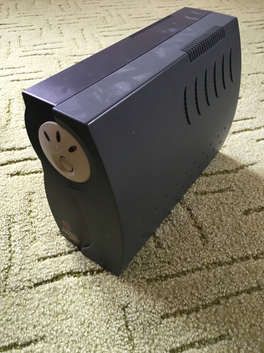 UPS - ruzné druhy - 3