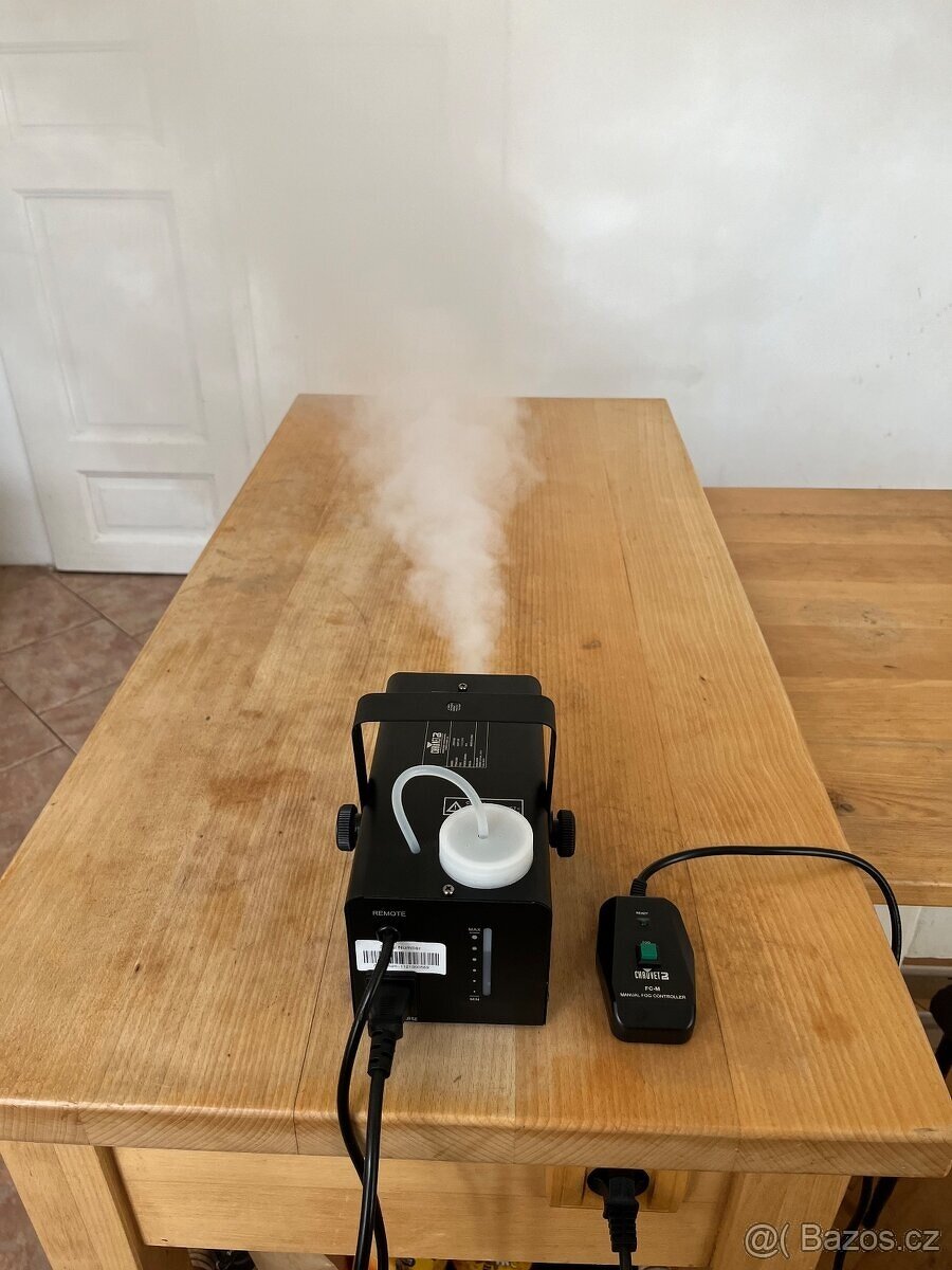 Výrobník mlhy / kouřostroj: PRONÁJEM - 3