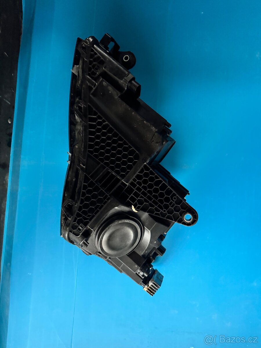 Škoda Superb 3 facelift LED světlomet - 3