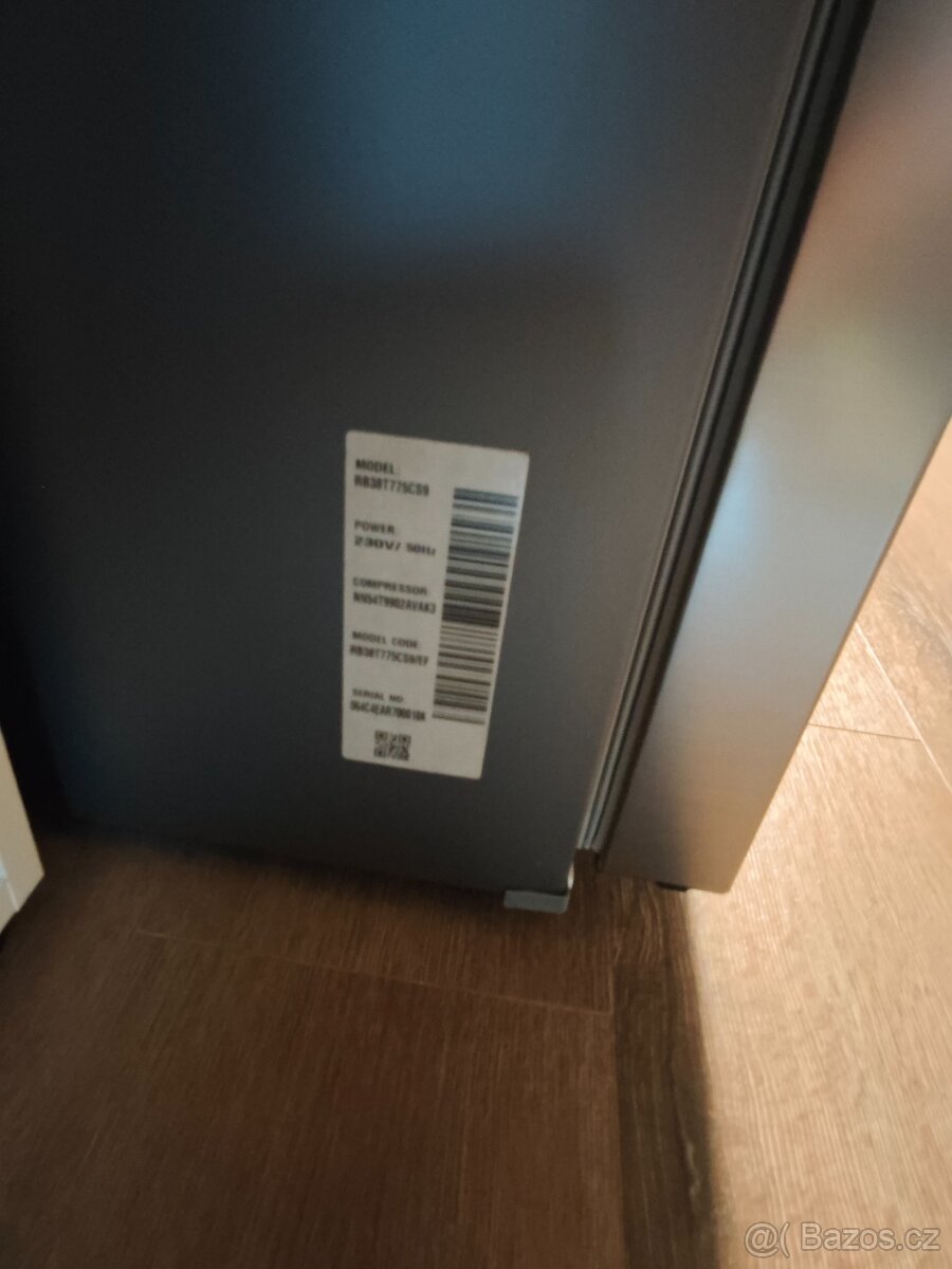 Prodám lednici Samsung 203cm - 3