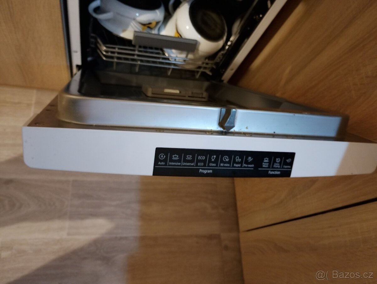 Myčka na nádobí Zn.Eta - 3