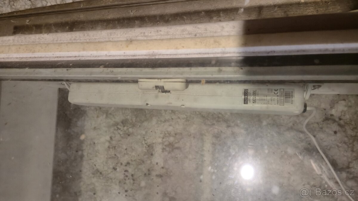 Střešní světlík DEKLIGHT - 3