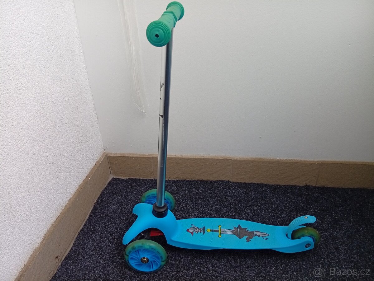 Tříkolová koloběžka - 3