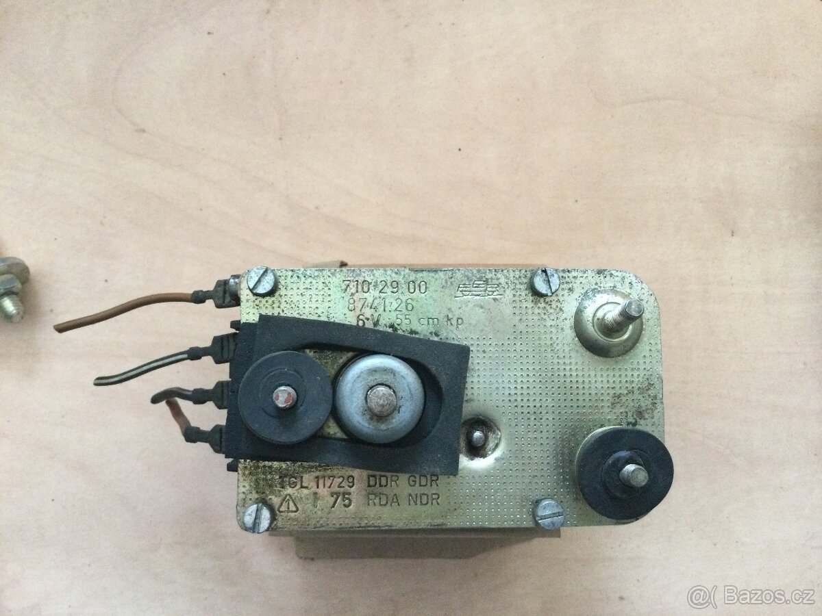 Motorek stěračů 6v Trabant 601 - 3