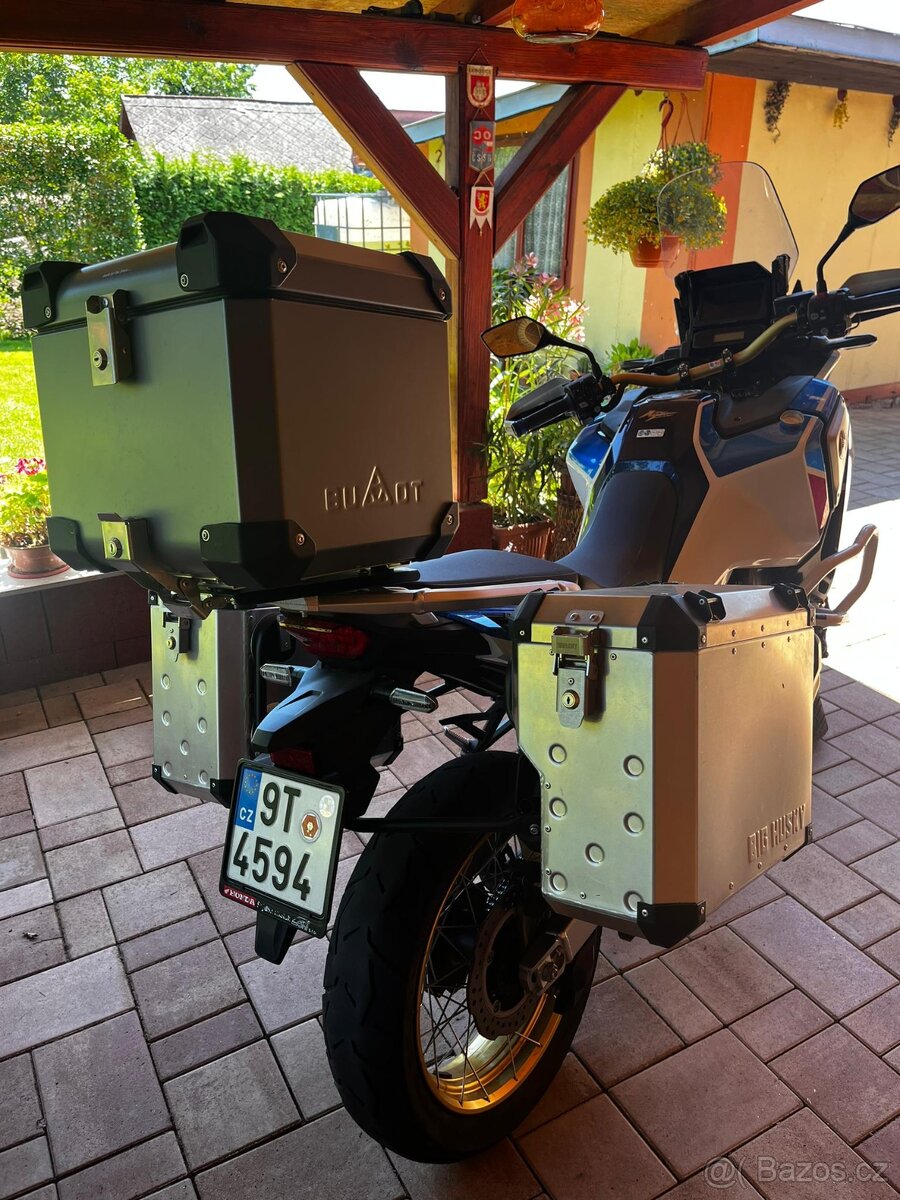 Honda CRF1100 Africa, 1. majitel, DPH, 14000km, 2020