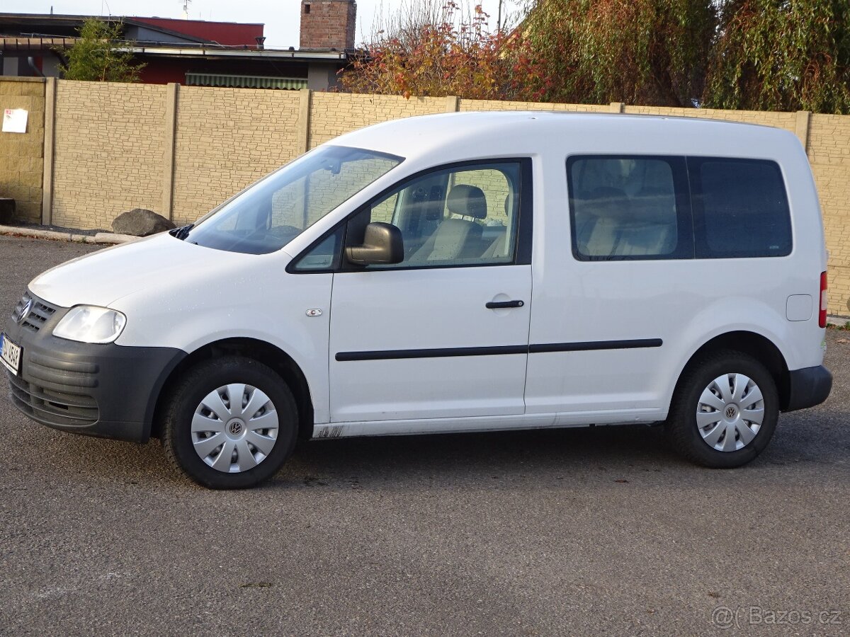 VW Caddy 1.9 TDI r.v.2008 (55 kw) Koupeno v ČR - 3