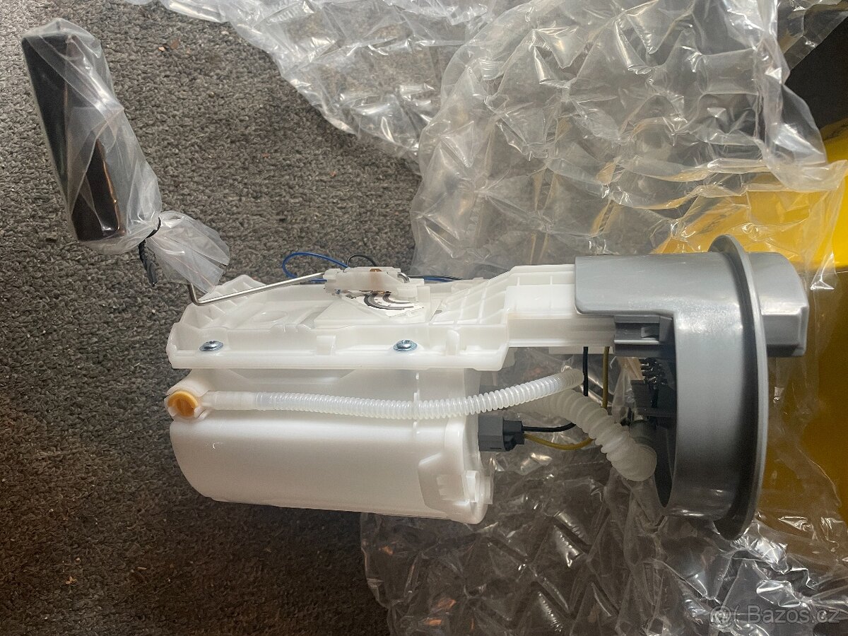 Podavačka, čerpadlo do nádrže. - 3