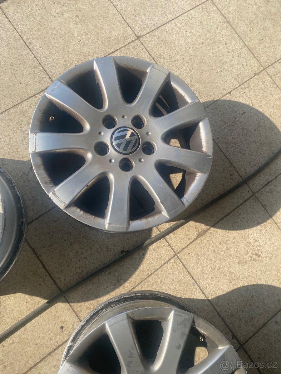 Alu kola Volkswagen r15 - 3