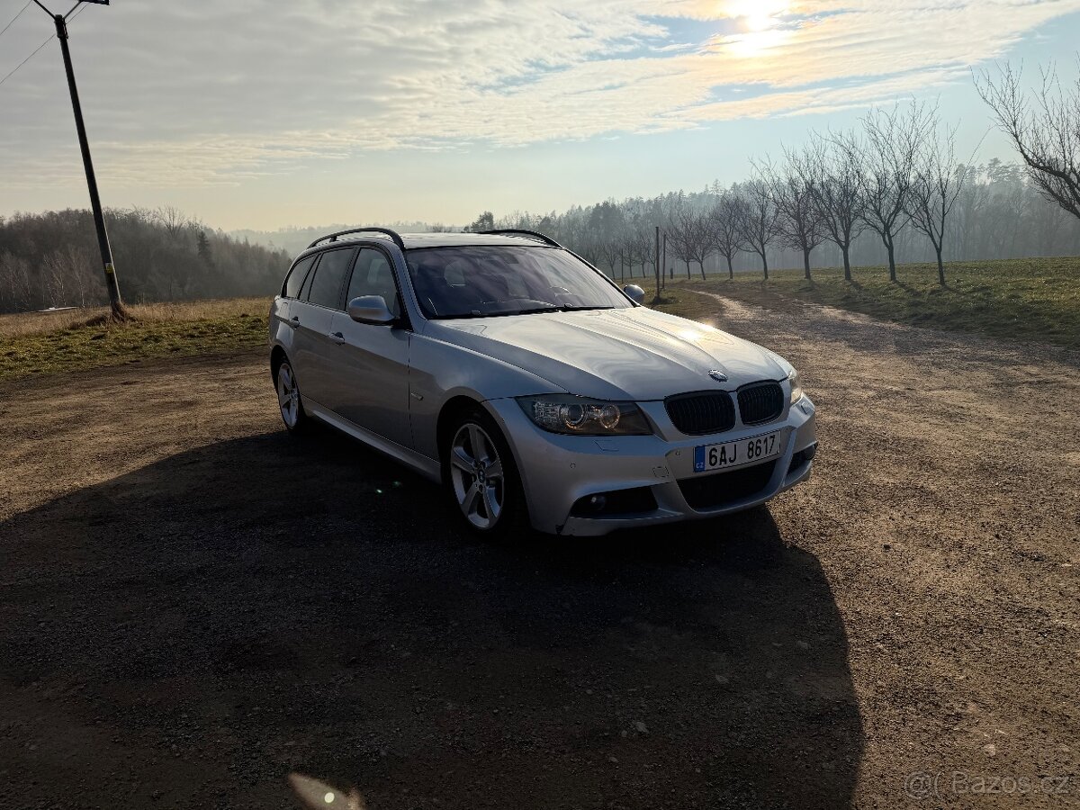 BMW e91 330XD LCI M-paket - 3