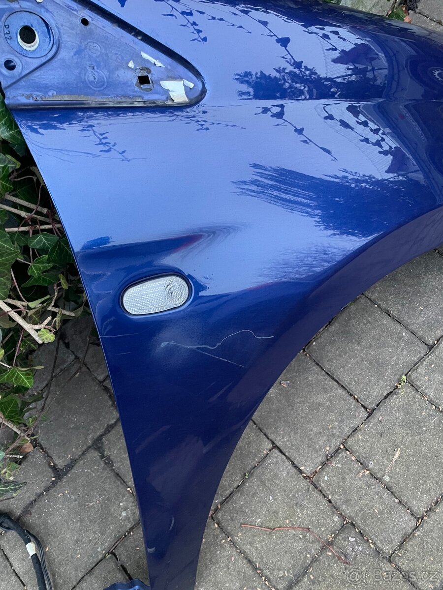 Fiat Bravo pravý blatník - 3