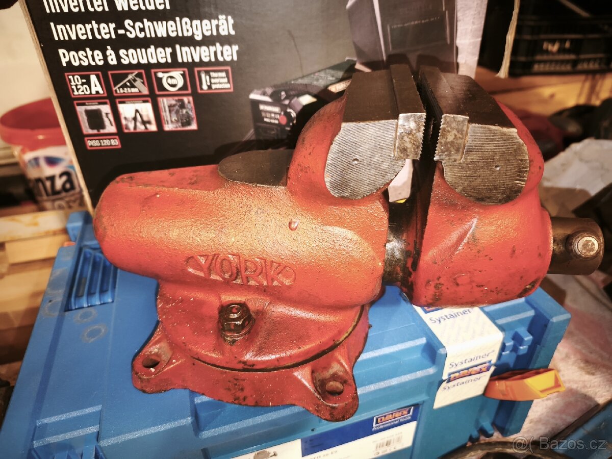 Svěrák York 100A - 3