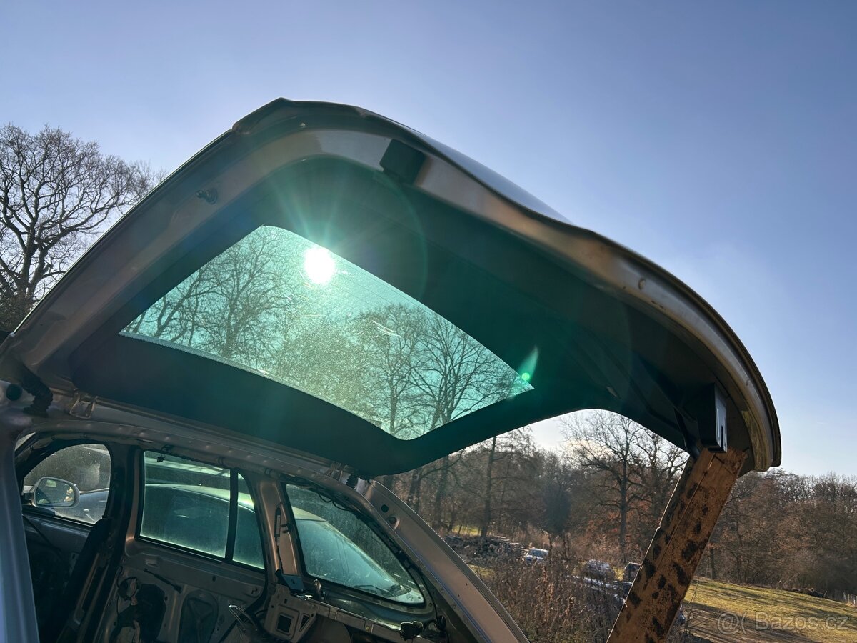 Zadní vrata Škoda Superb 2 Combi - 3