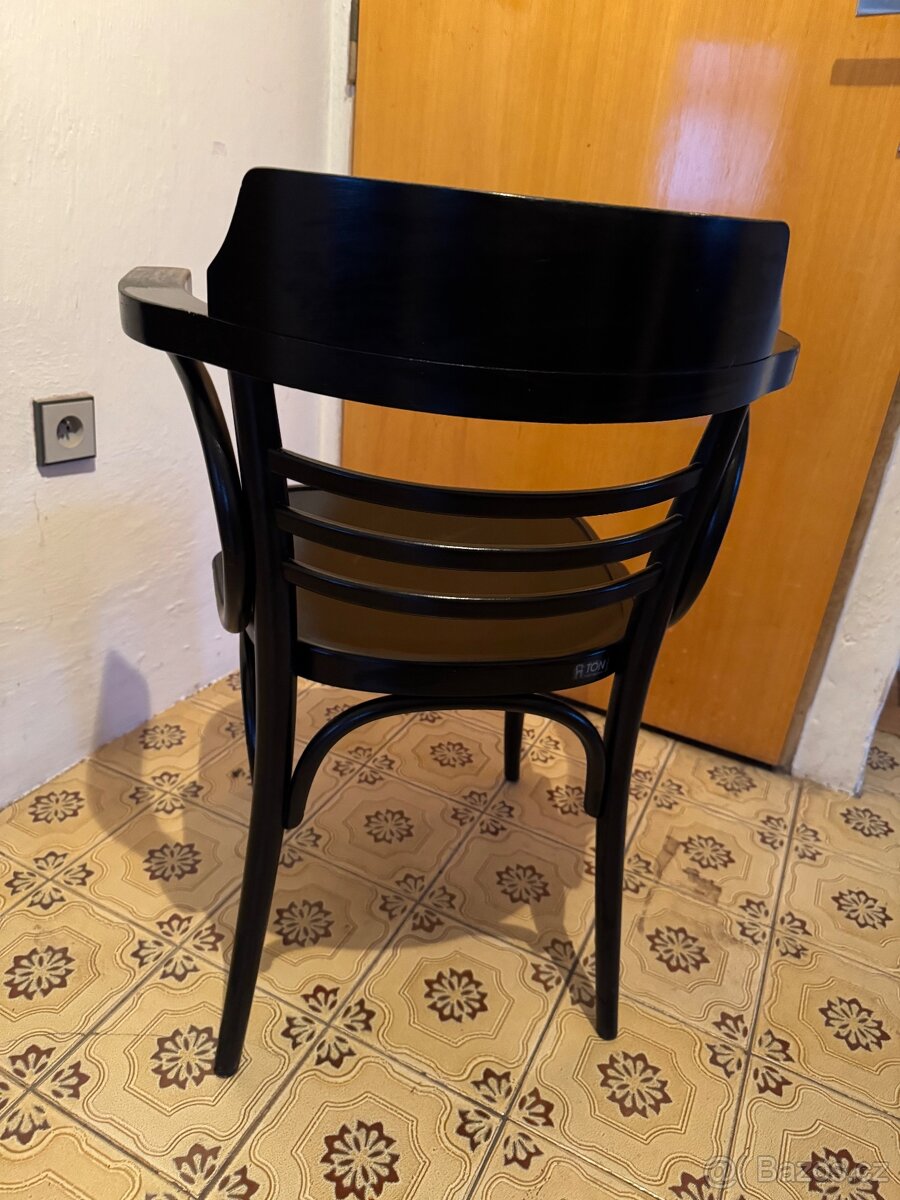 Prodám židle zn. TON - 3