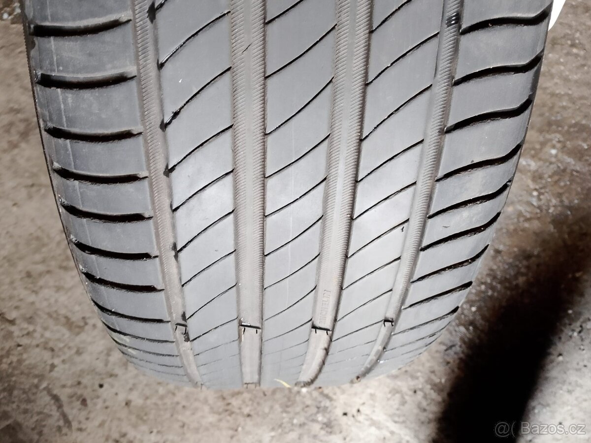 205/55/16 235/45/18 235/55/19 285/45/20 255/40/21 kusovka - 3