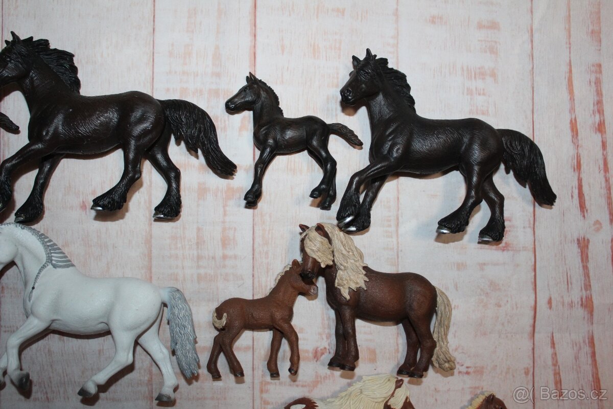 Figurky koní Schleich VI - 3
