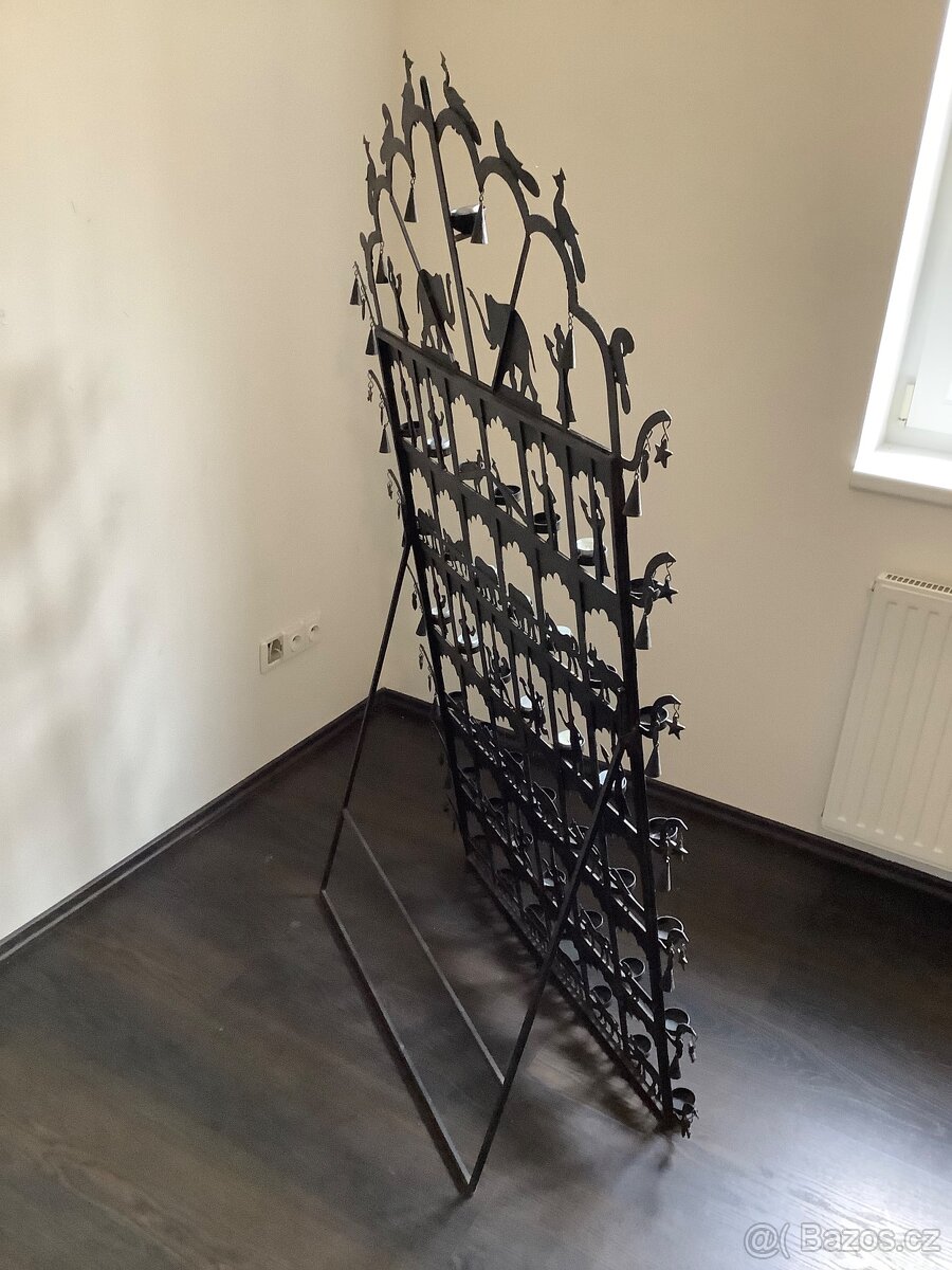 Masivní dekorativní stojan na svíčky - 3