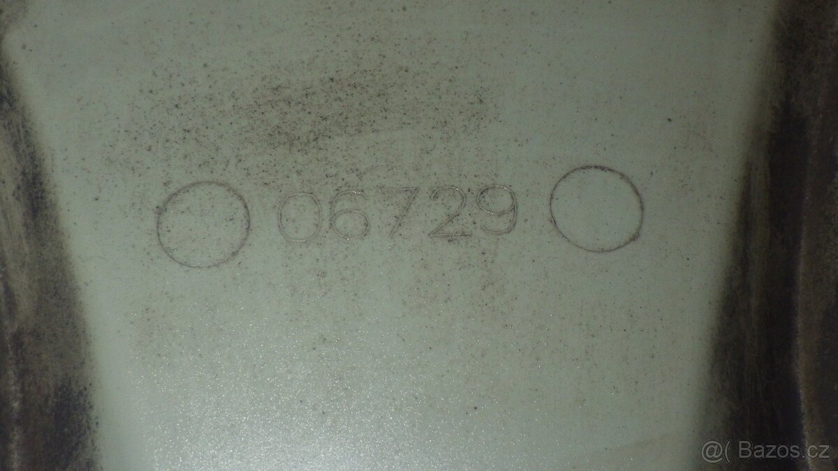 1ks originál poklice BMW 16" - 3