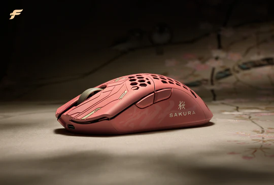 Finalmouse ULX Sakura (Small) - 3