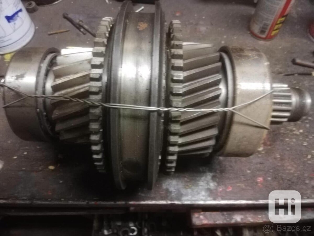 Tatra 815 - náhradní díly - 3