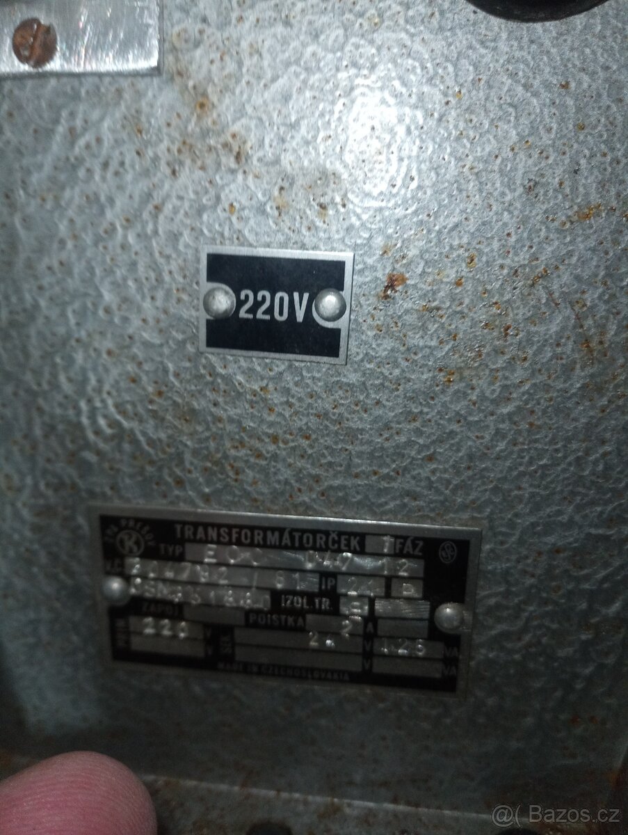 Prodám transformátor 230/24V - 3