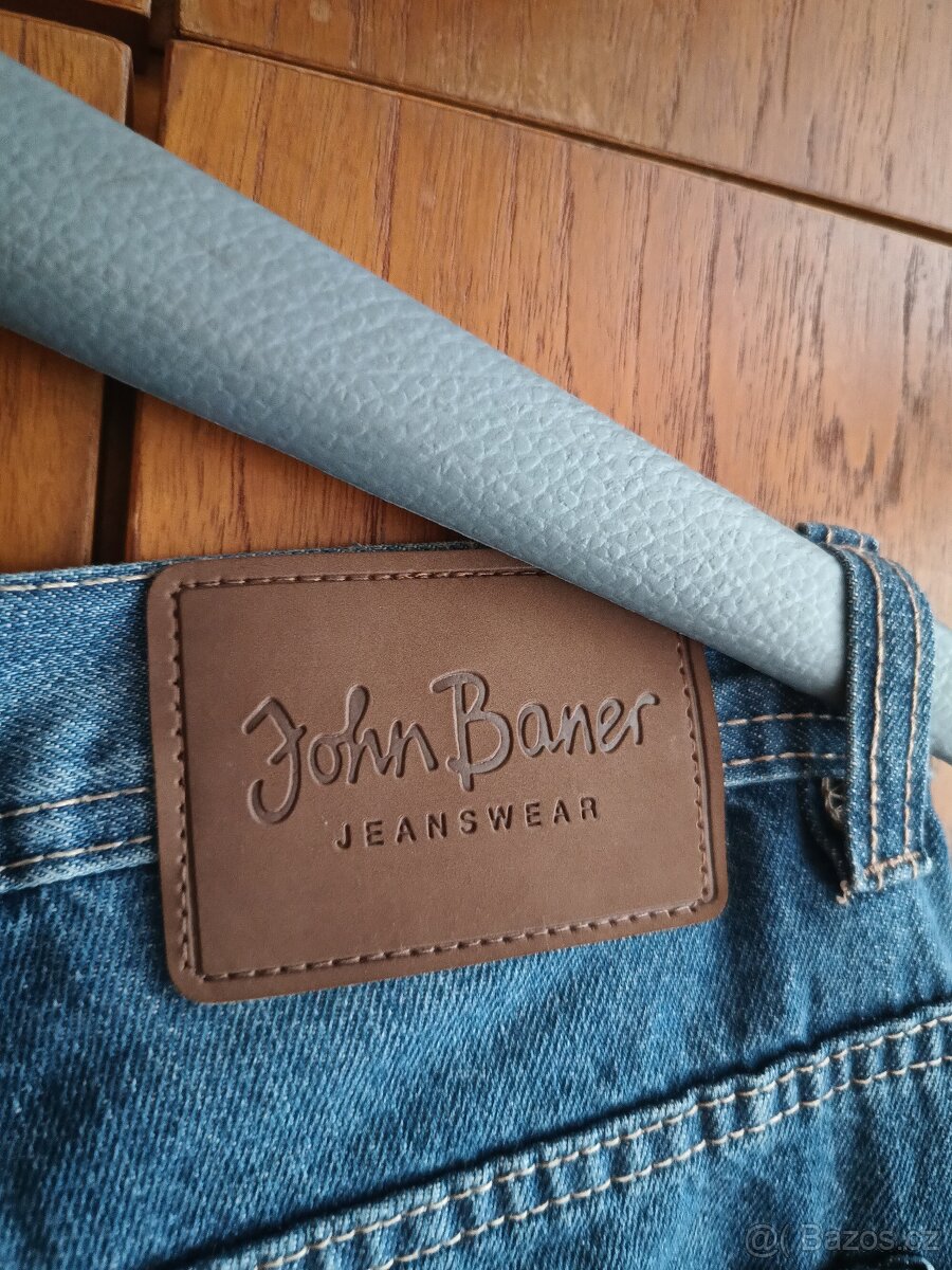 3/4 cargo džiny Regular - 3