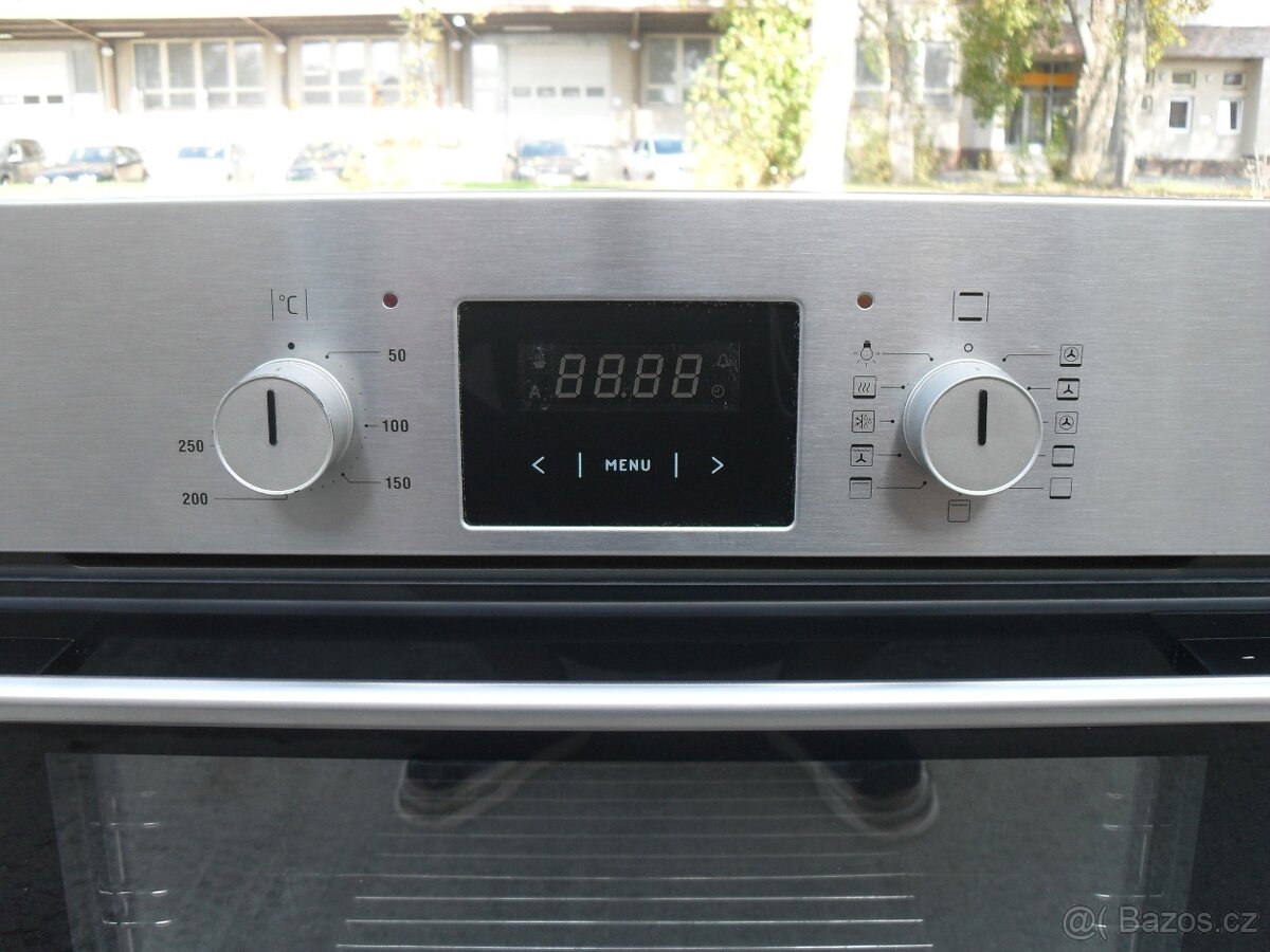 ELEKTRICKÁ VESTAVNÁ TROUBA AMICA,tř.A,11 PROGRAMŮ,LCD,66L - 3