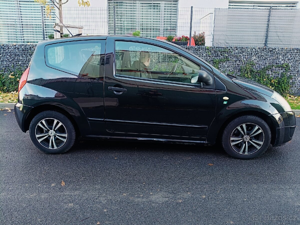 Citroen C2 , PĚKNÁ STYLOVKA - 3