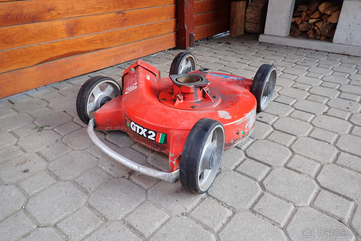 vari - sekačka na nízkou trávu / mulčovač - 3