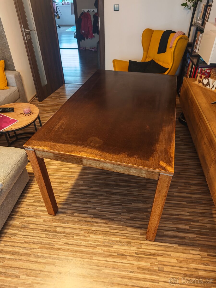 Jídelní stůl - 3