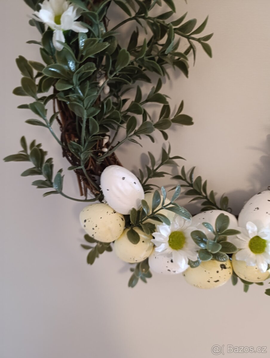 Velikonoční věnec s vajíčky 30x25cm - 3