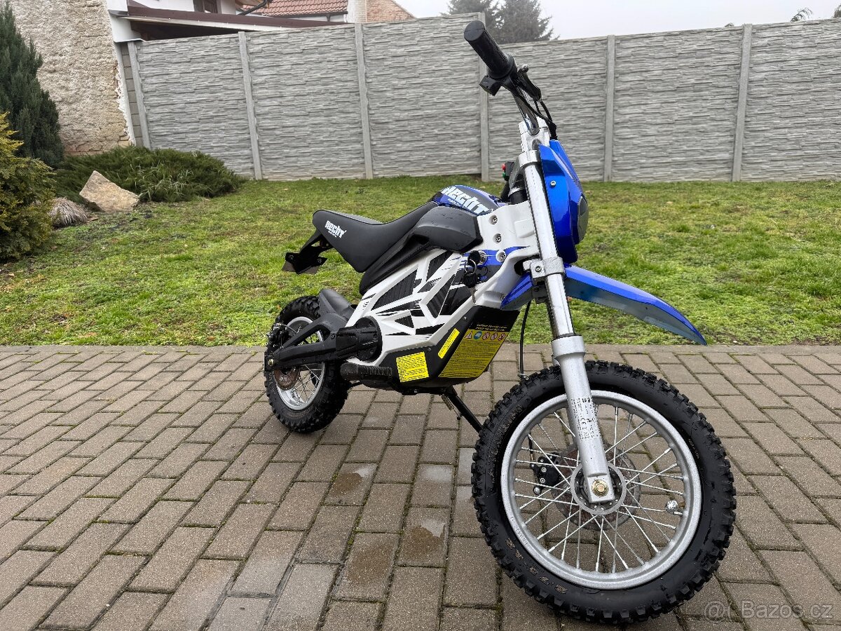 Elektrická motorka Hecht - 3