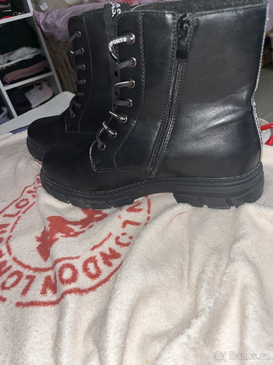 Černé kotníkové boty vel. 41 - 3
