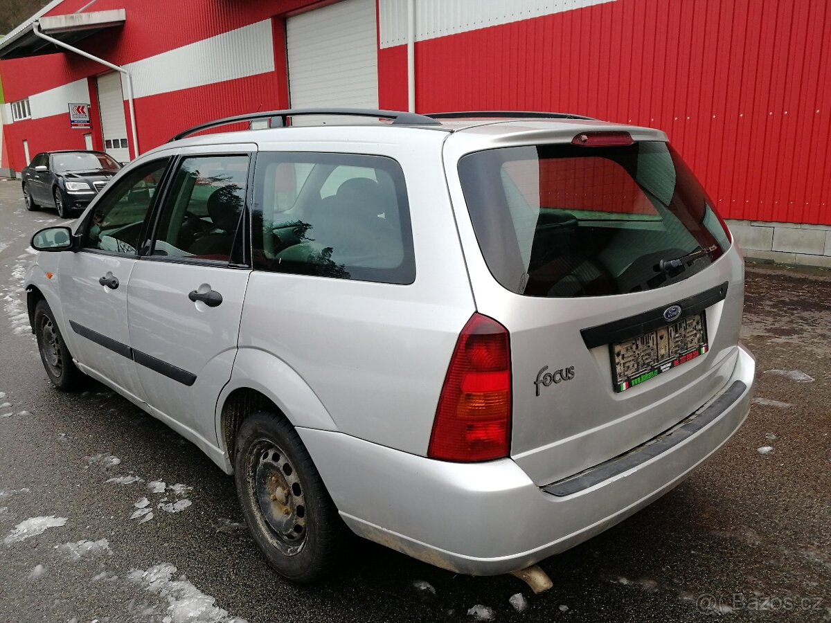 Ford Focus 1.8TD náhradní díly - 3