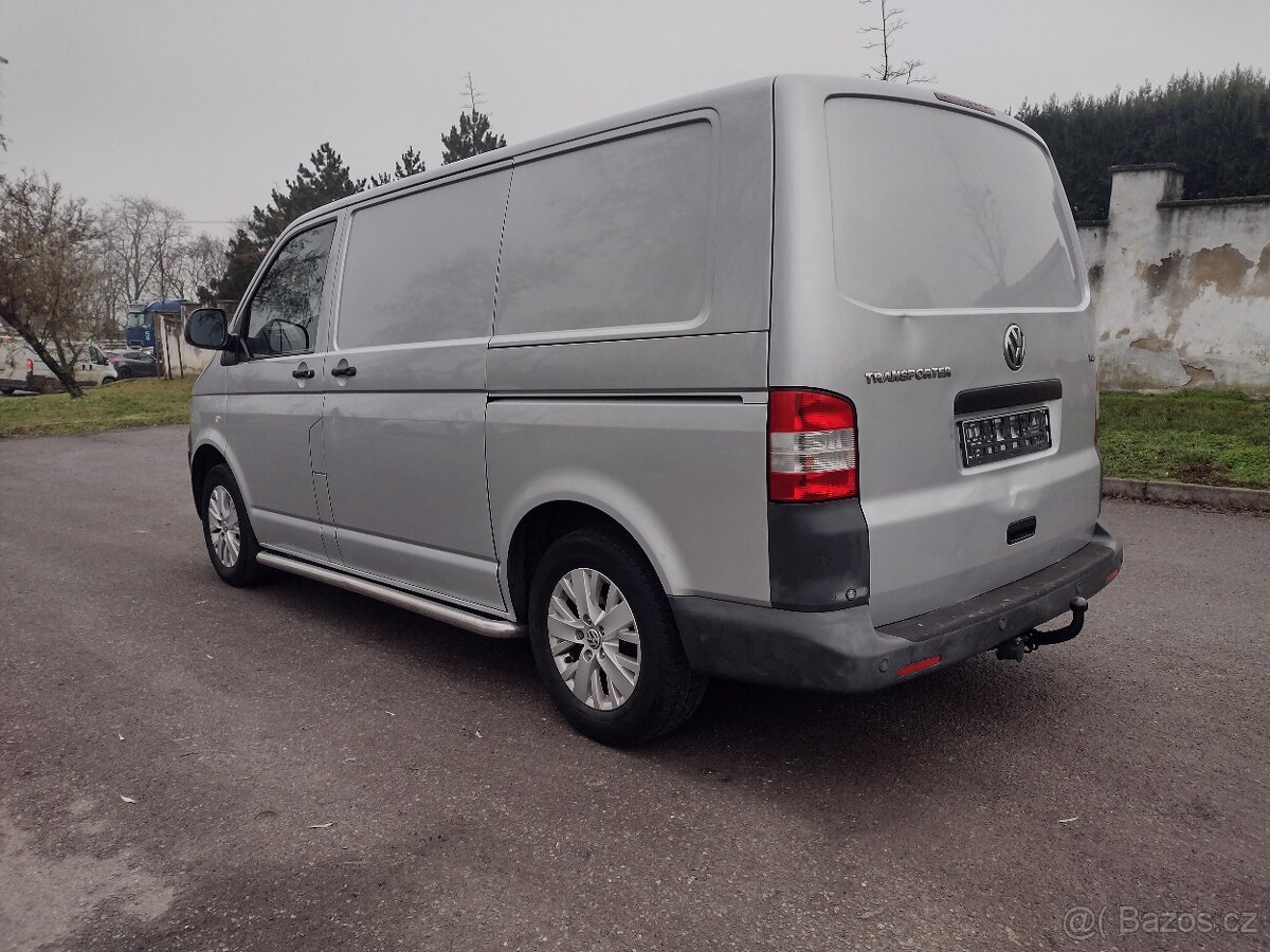 Volkswagen Transporter T5 2.0TDI DSG - 3