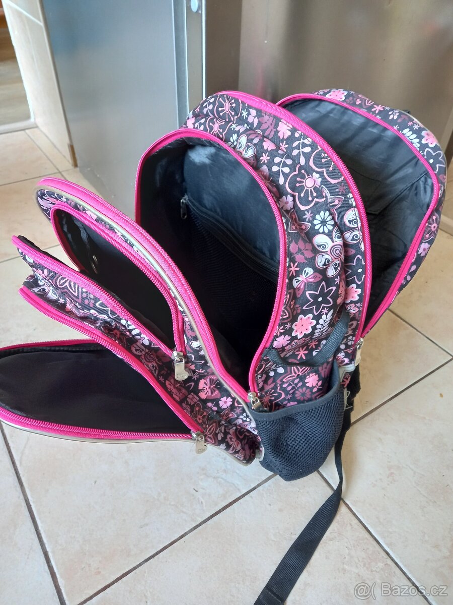 Dívčí aktovka - 3