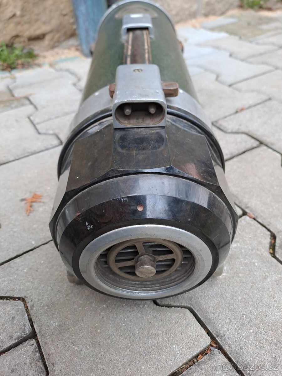 Vysavač Electrolux Z25 - 3