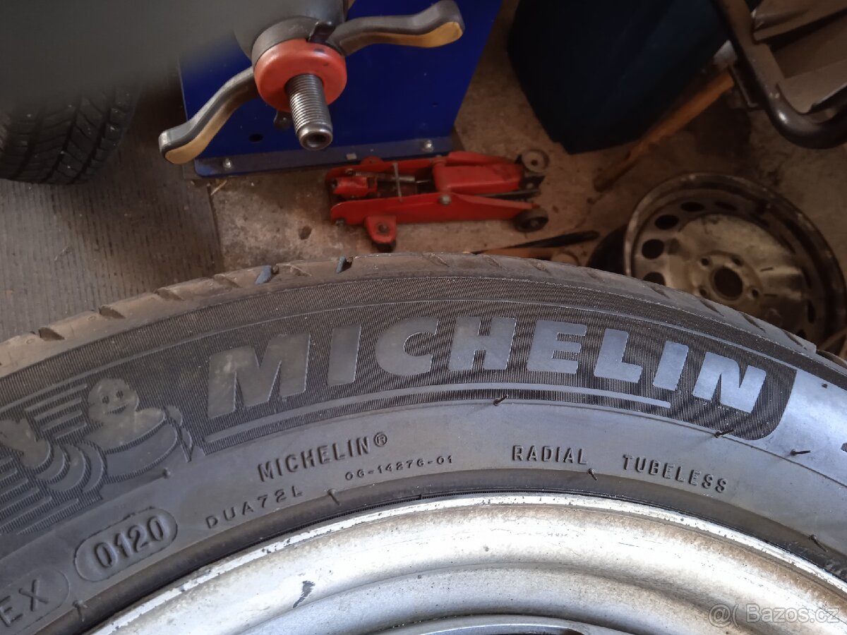 215/55 R17 letní - 3