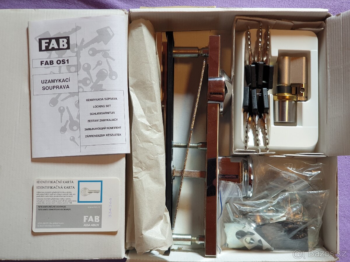 Kování dveřní komplet s vložkou - 3