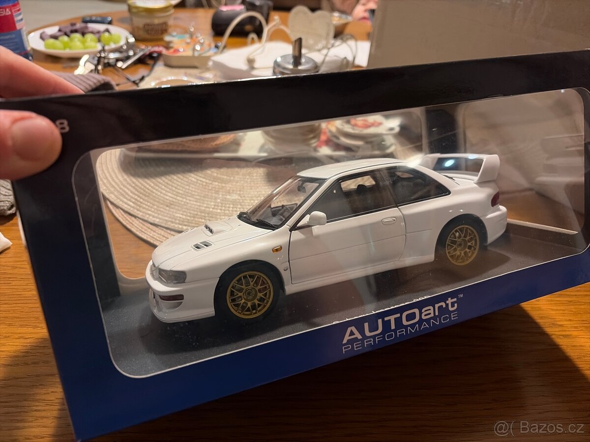 Autoart Impreza 22B - 3