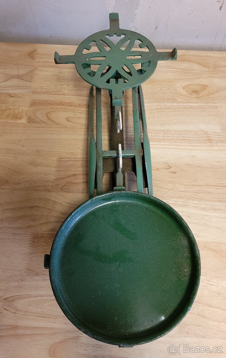 Starožitná kuchyňská litinová váha - krásná dekorace - 3