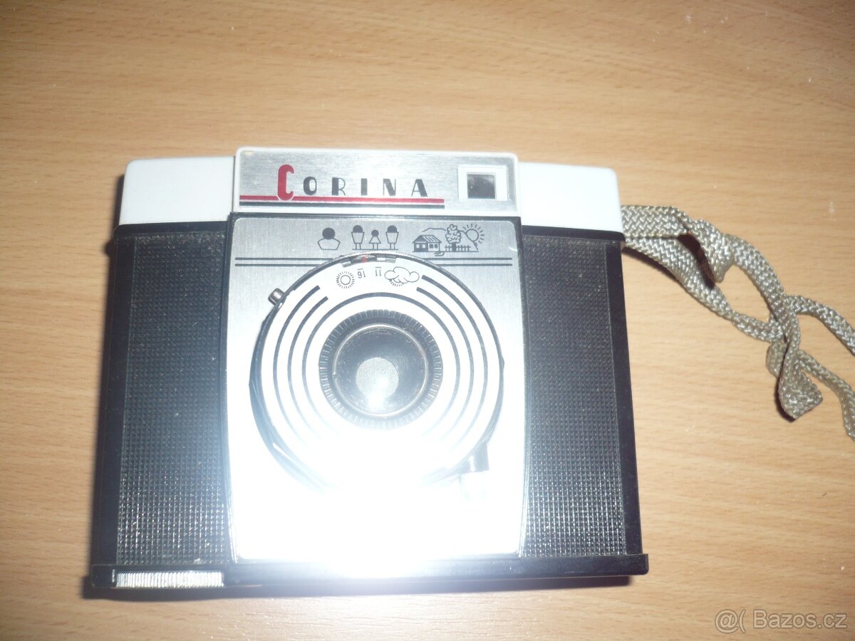 Staré foťáky. - 3