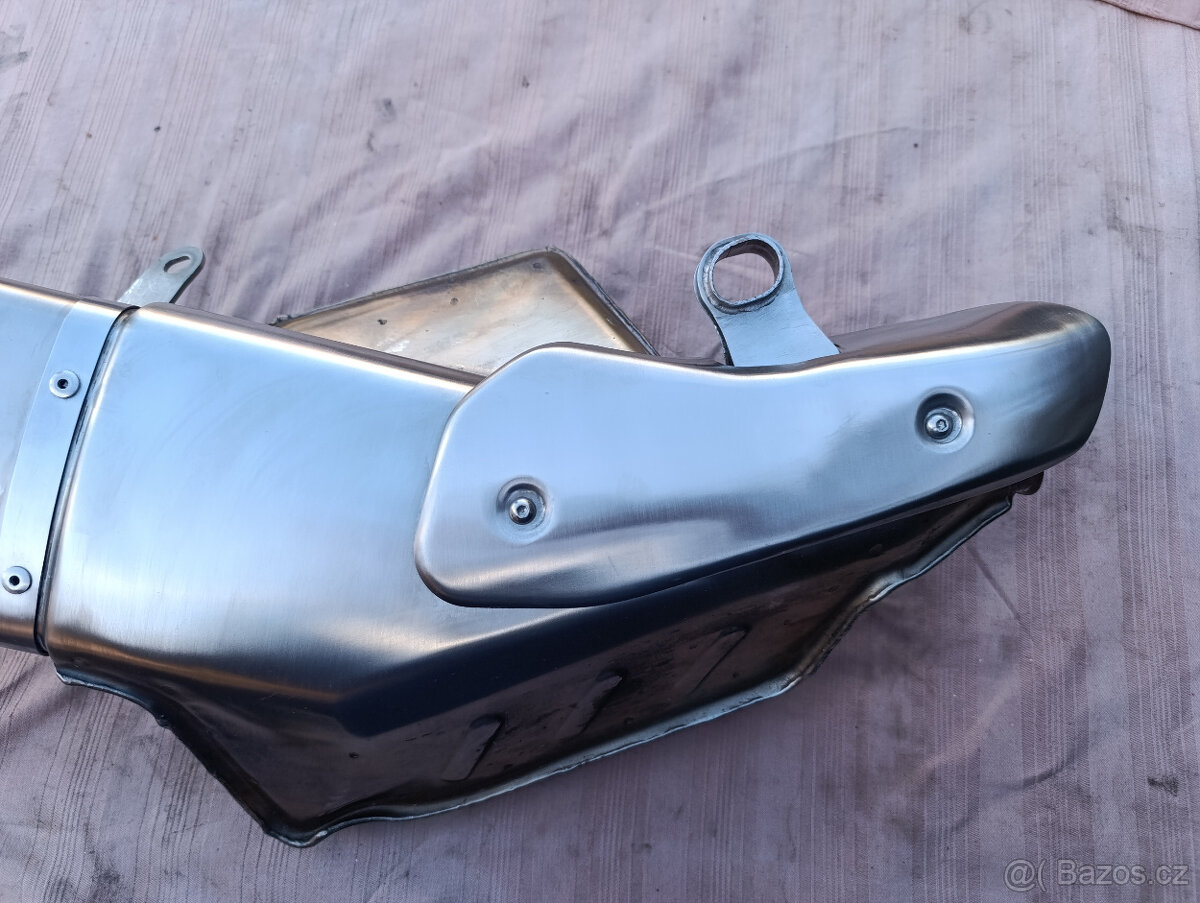 Triumph street triple 675 - 3