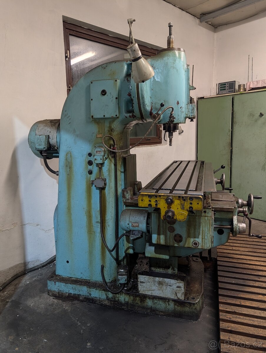 Frézka TOS FA 4V - 3