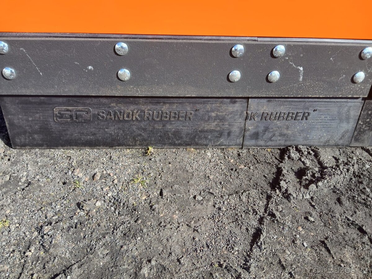 Komunální pluh na sníh 2,6m - 3